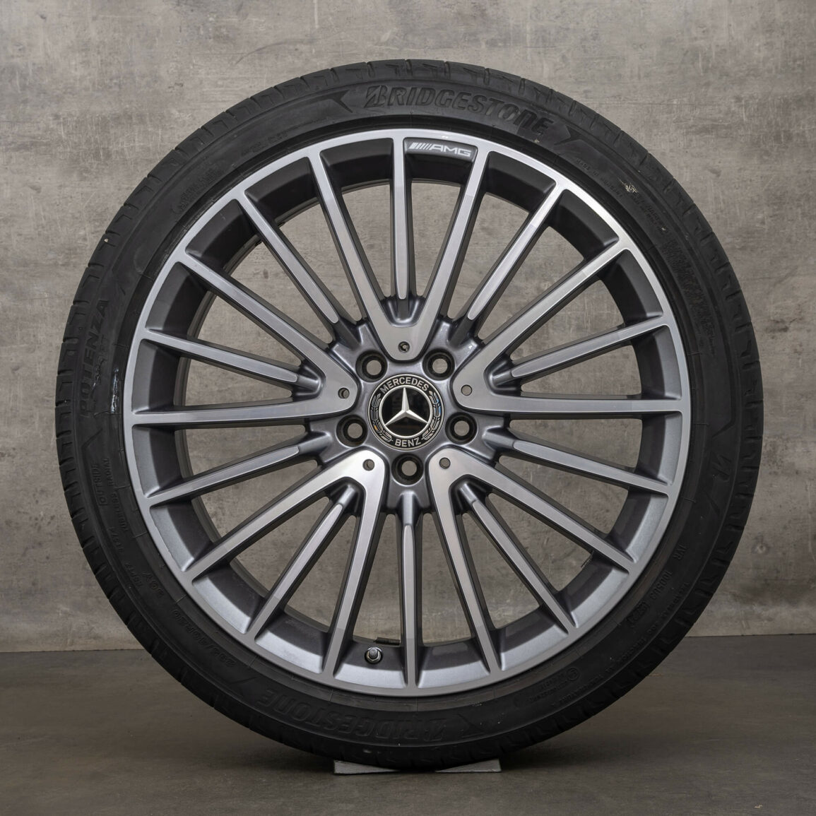 Original AMG GLA Felgen 20 Zoll - A1564012900 